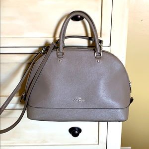 Coach purse in EUC